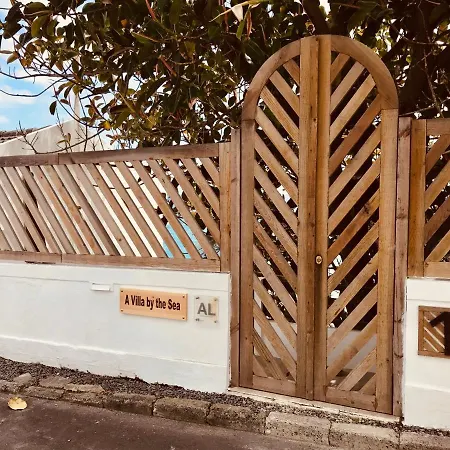 A Villa By The Sea Bed & Breakfast Vila Franca do Campo Exterior foto