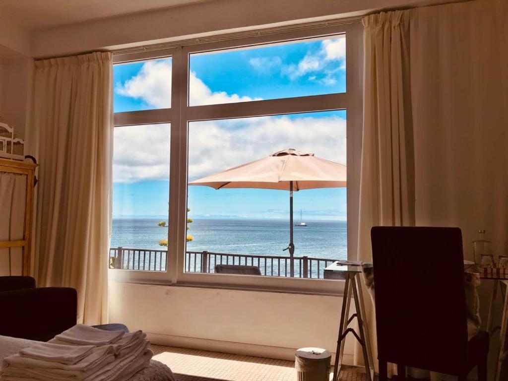 Privatunterkunft A By The Sea